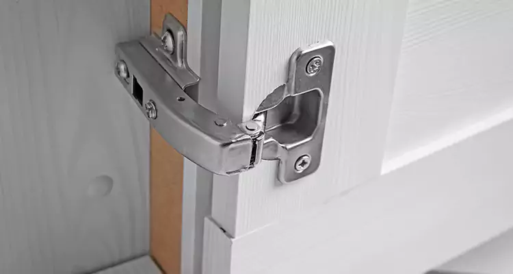 Shower Door Hinge Replacement in Pine Hills, FL