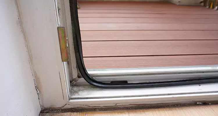 Patio Door Weatherproofing Installation in Pine Hills, FL