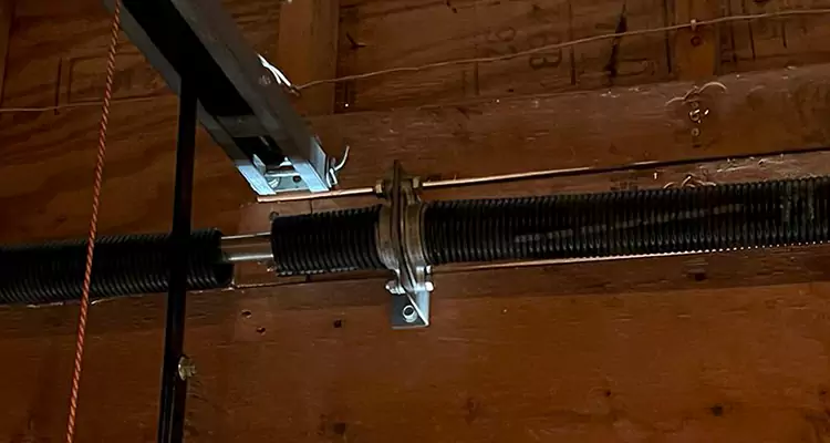 Garage Door Lift Cable Replacement in Pine Hills, FL