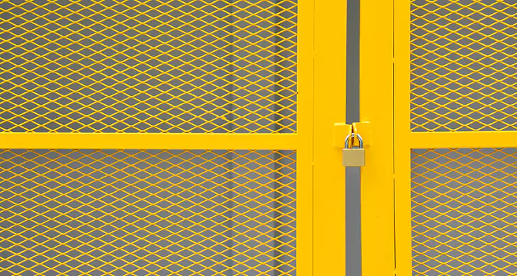 Steel Mesh Screen Door Repair in Pine Hills, FL