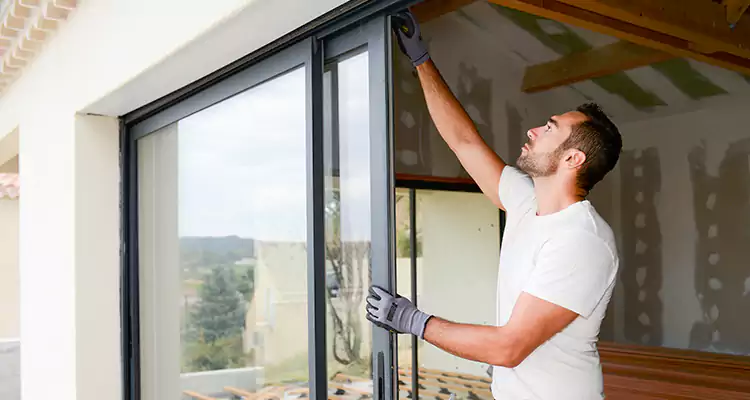 Fix Sliding Glass Door in Pine Hills, FL