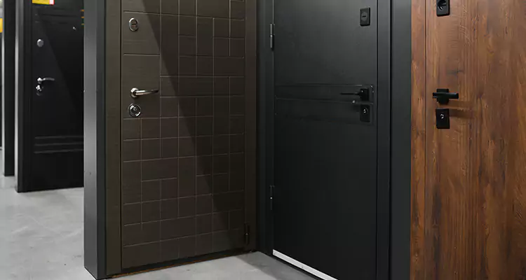 Burglar Proof Storm Door Repair in Pine Hills, FL