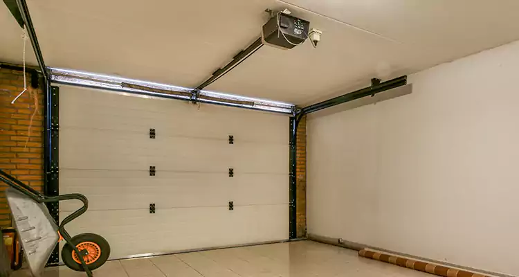 Chamberlain Garage Door Opener Installation in Pine Hills, FL