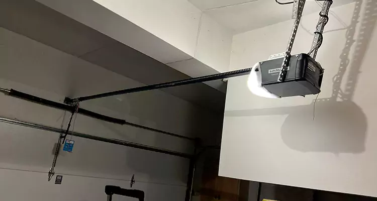 Linear Garage Door Opener Repair in Pine Hills, FL