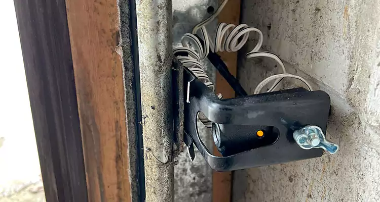 Fix Broken Garage Door Sensor in Pine Hills, FL