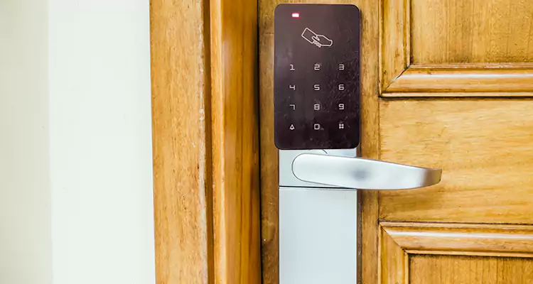 Keyless Hotel Door Locks Repair in Pine Hills, FL