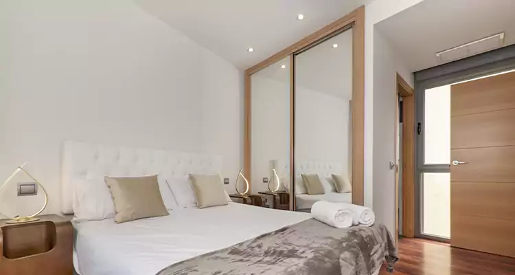 Sliding Wardrobe Door Mirror Replacement in Pine Hills, FL